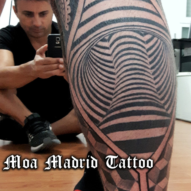 Tatuaje op-art con efecto 3D