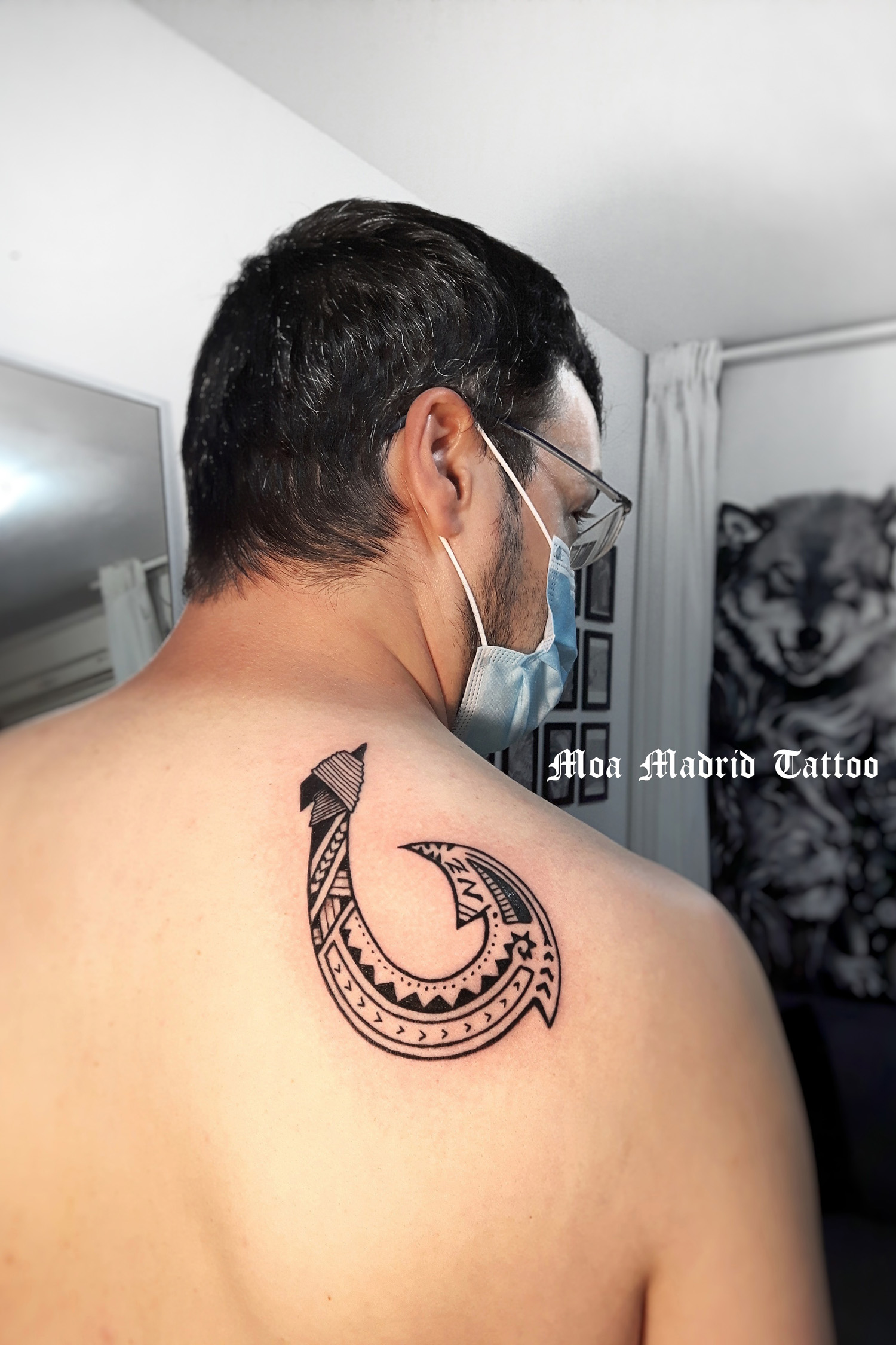 Significado del tatuaje hei matau de anzuelo maorí