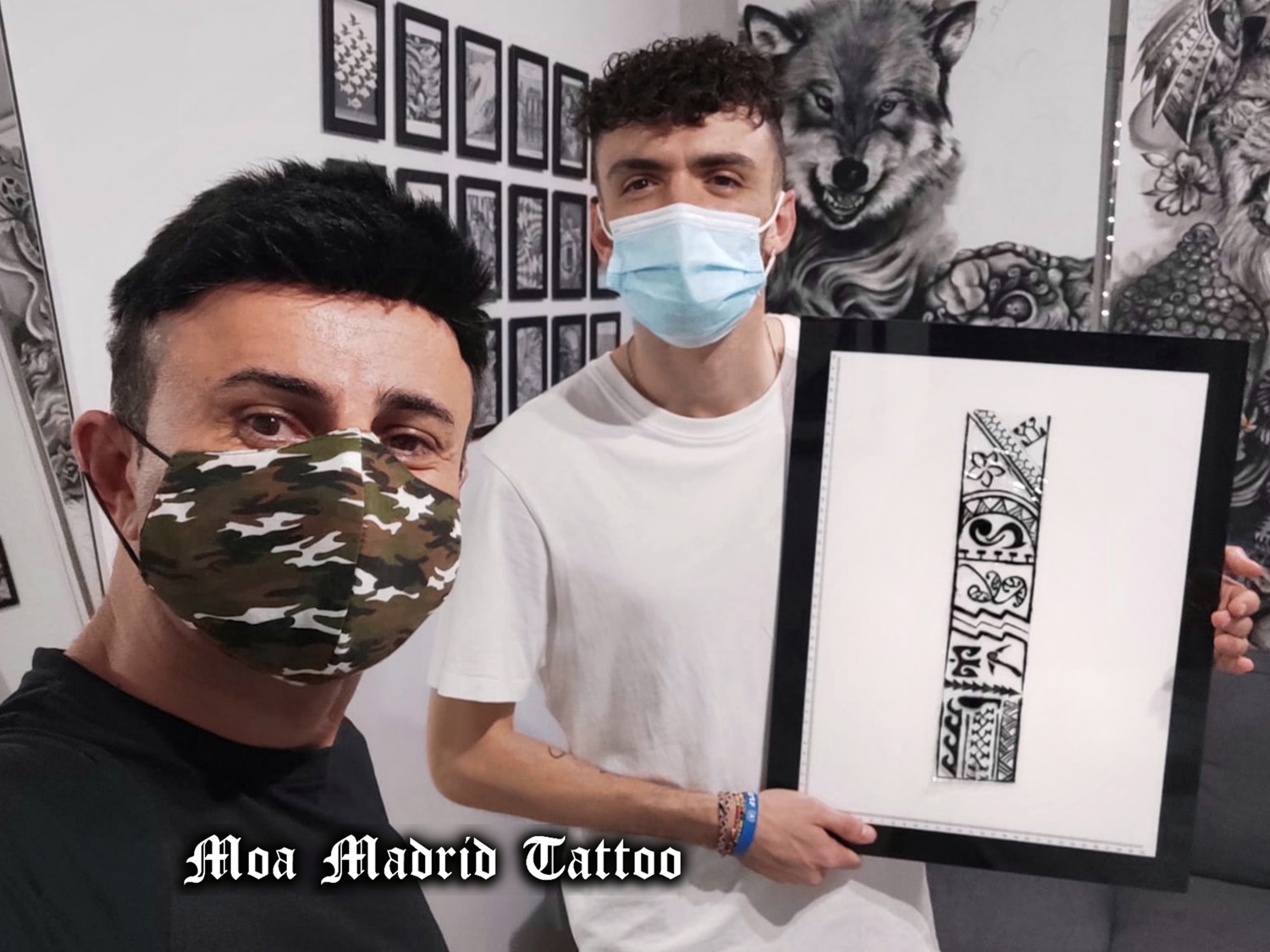 Tatuaje de brazalete polinesio creado por Moa, tatuador maorí en Madrid