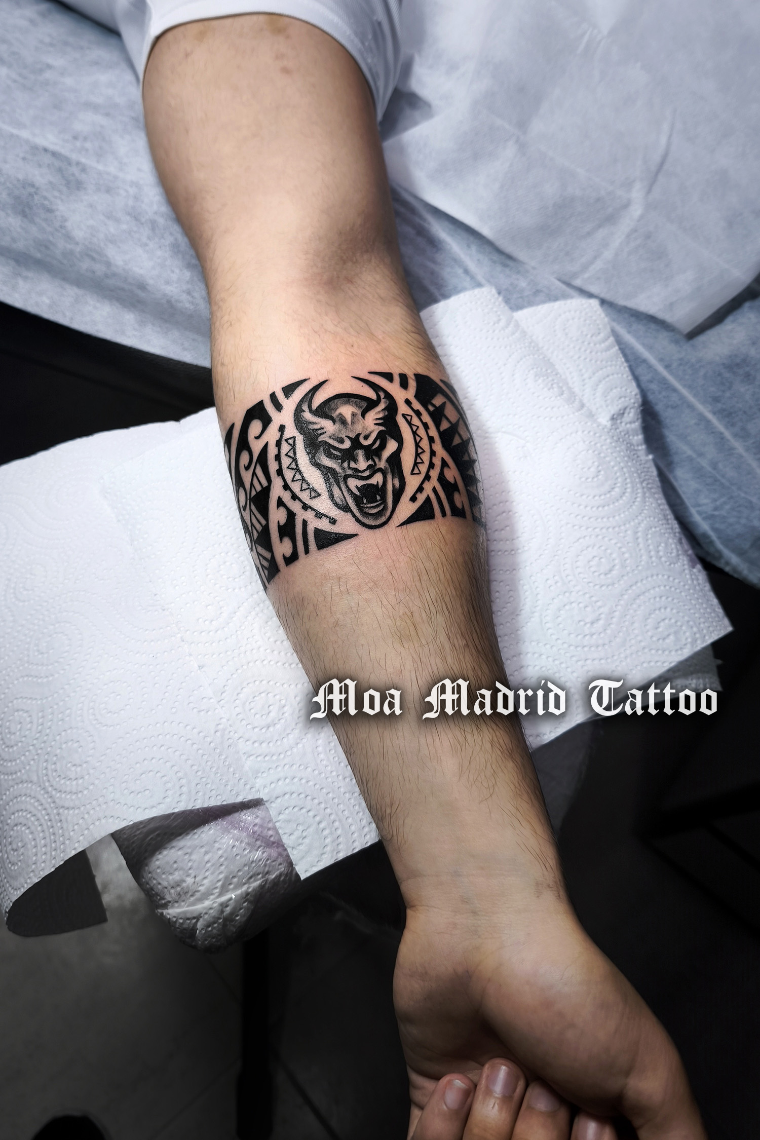 Las Las Rozas Black Demons tatuaje maorí